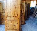 Veliko lesenih vrat